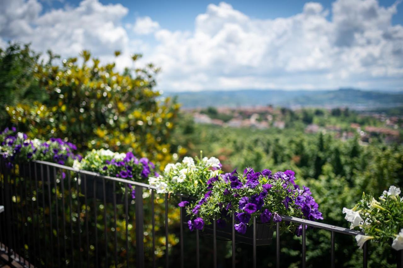 La Madernassa Resort - Casalora Dimora Storica Di Charme Guarene Екстериор снимка